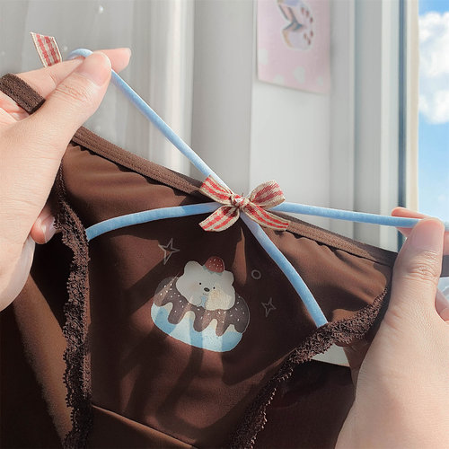 海盐栗栗~女生可露丽风镂空细带内裤女2026新款少女风三角裤女士 - 图0