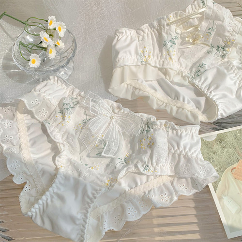 栀子花信~女生高颜值纯欲女士三角裤蕾丝内裤女款纯棉裆2026新款 - 图0