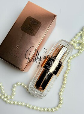 姣后玫瑰精油持妆粉底液30ml