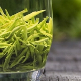 赋雅轩 Sichuan Mengding Ganlu Special 2025 Новый чай Mingqian Green Tea Tea Alpine Cloud Mist