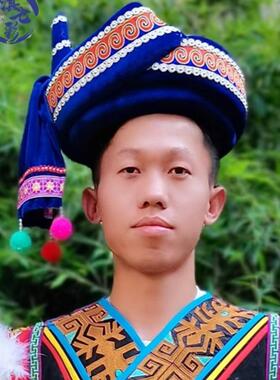 云南少数民族新风帽彝族哈尼族拉祜族苗族男子帽葫芦丝表演角帽
