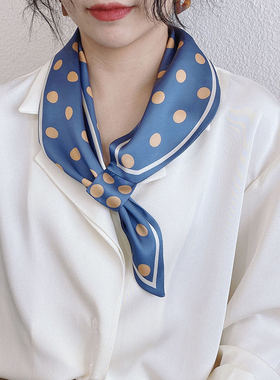 百搭秋冬衣服配饰品衬衫吊坠丝巾