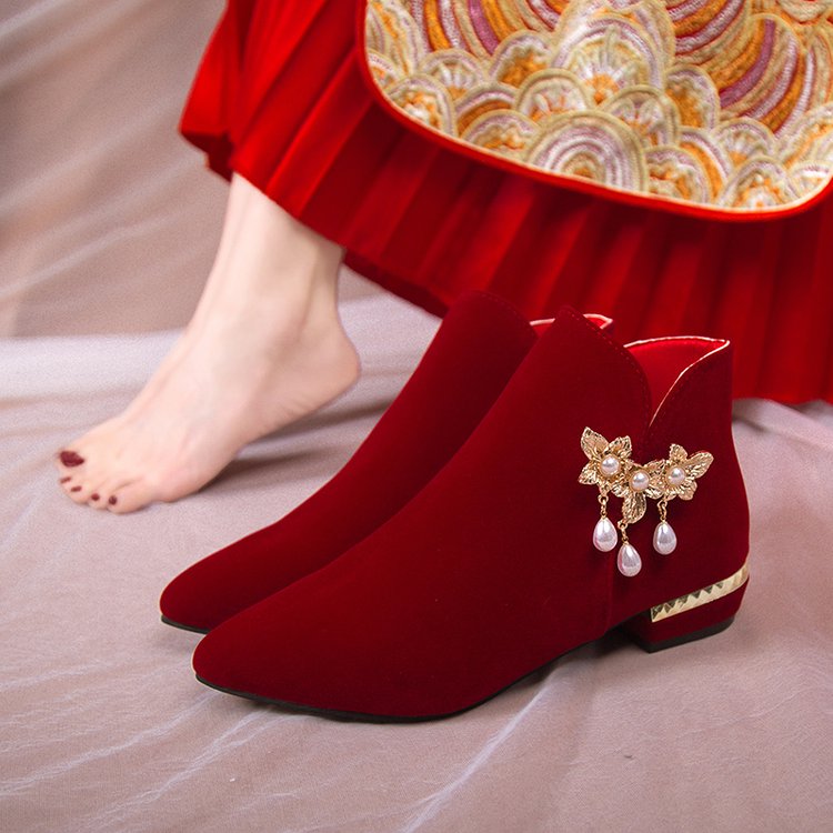 冬季婚鞋新娘鞋女2023年新款冬天高跟鞋中式红色靴子粗跟秀禾婚纱