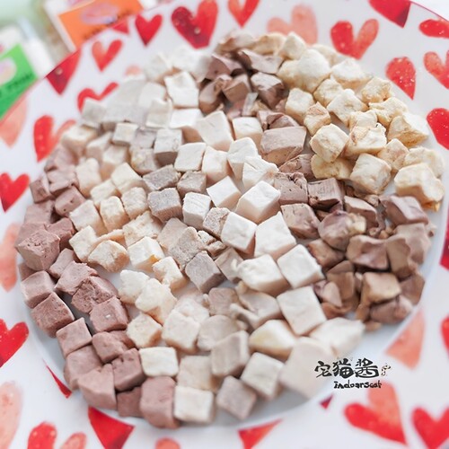 宅猫酱 雅美特冻干猫零食鸡肉鸭肉三文鱼鳕鱼兔肉营养冻干肉块 - 图0