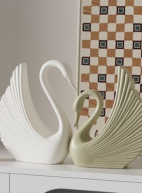 创意天鹅造型树脂桌面摆件