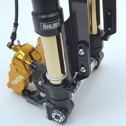 哈雷改装Rebuffini倒置前叉OHLINS合作款 18年后软尾突破街霸路威 - 图3