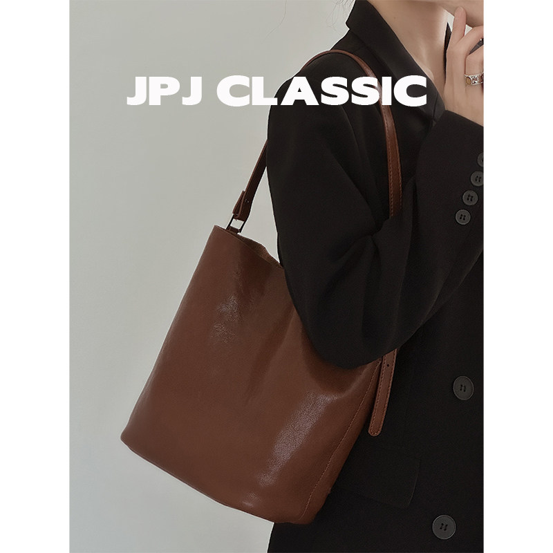 jpjclassic植鞣牛皮水桶包女慵懒风单肩斜挎包百搭通勤包腋下包,淘宝优惠券,粉丝福利购,淘宝优惠卷