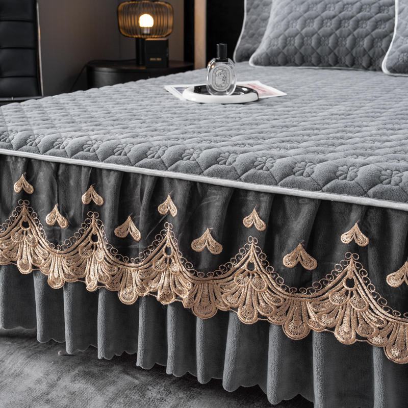 高端欧式新款牛奶绒蕾丝边夹棉床裙单件加厚加绒保暖床罩2024冬季