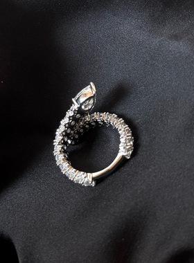 S925纯银精工高级感蛇形开口50分梨形切割水滴钻轻奢仿真钻戒指