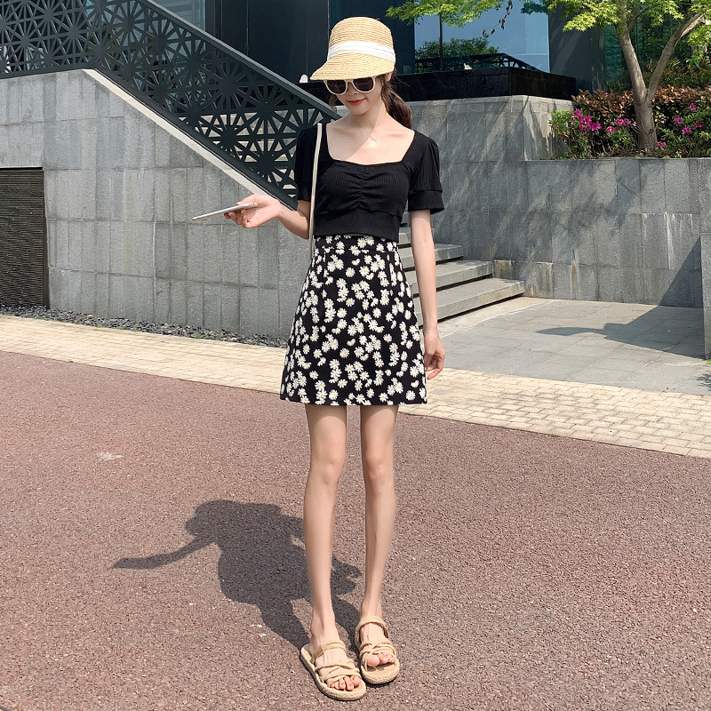 mlisland服饰旗舰店小雏菊短裙女半身裙高腰包臀a字裙小个清新碎花裙子夏季新款3