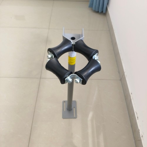 通力电梯导向装置补偿链导向装置导向轮55x88地面安装高度530/950 - 图1