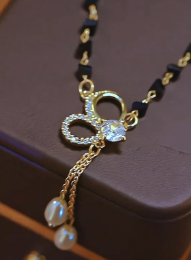 2025新款爆款名媛风黑色水晶项链女小众设计感锁骨链春夏百搭颈链