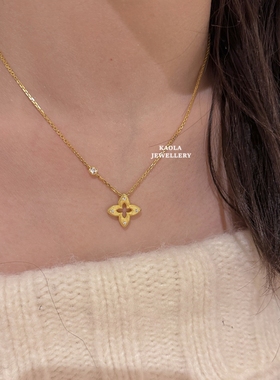 意大利拉丝镂空四叶草项链