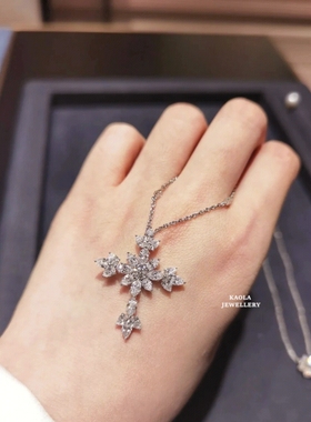 HVVSxmpoIs花式十字架项链