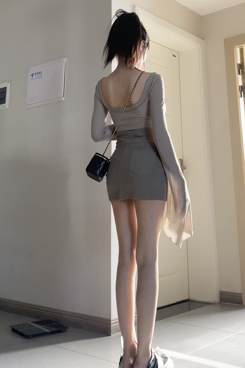 enen 纯欲辣妹风u领喇叭袖防晒上衣女性感露背套装包臀半裙两件套,淘宝优惠券,粉丝福利购,淘宝优惠卷