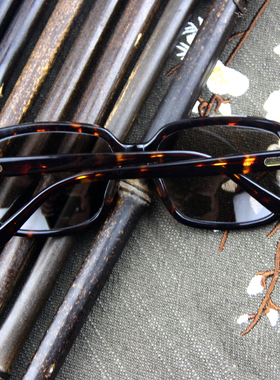 高档天然清凉石头眼镜