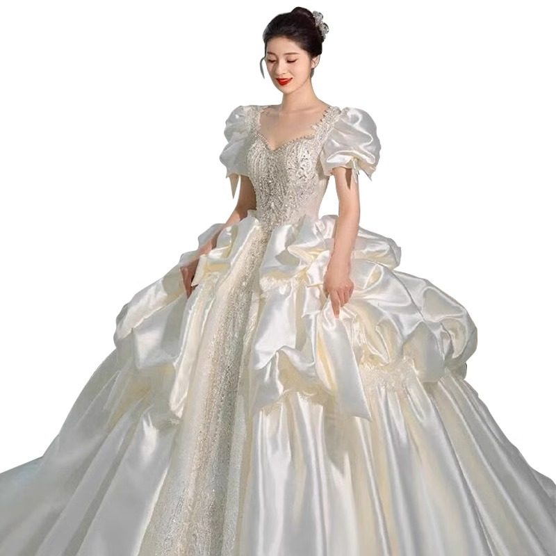 缎面主婚纱新娘2025新款重工高级质感法式在逃公主复古大拖尾奢华,淘宝优惠券,粉丝福利购,淘宝优惠卷
