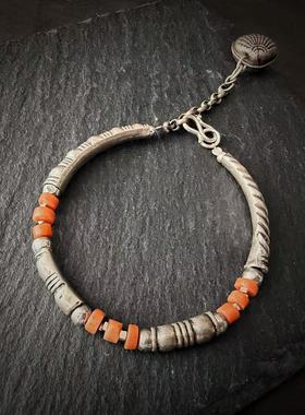 月末魔羯。原创。|小可爱| 老银管。红色老珠子。手链