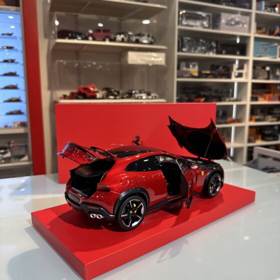 Spot 1 18 higher than the United States Ferrari Purosangue metallic red 2025 Taita limited alloy car model