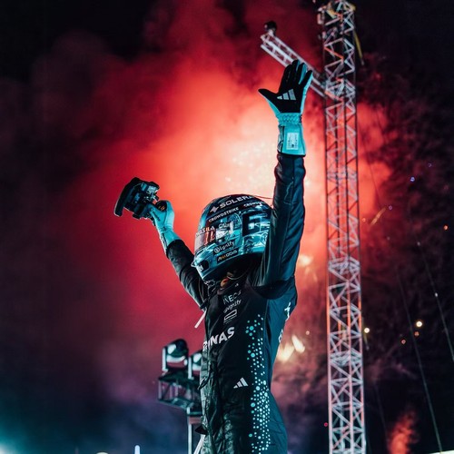 预1:43/18 SPARK拉塞尔梅奔W16 2025新加冠F1大奖赛汽车模型 - 图1