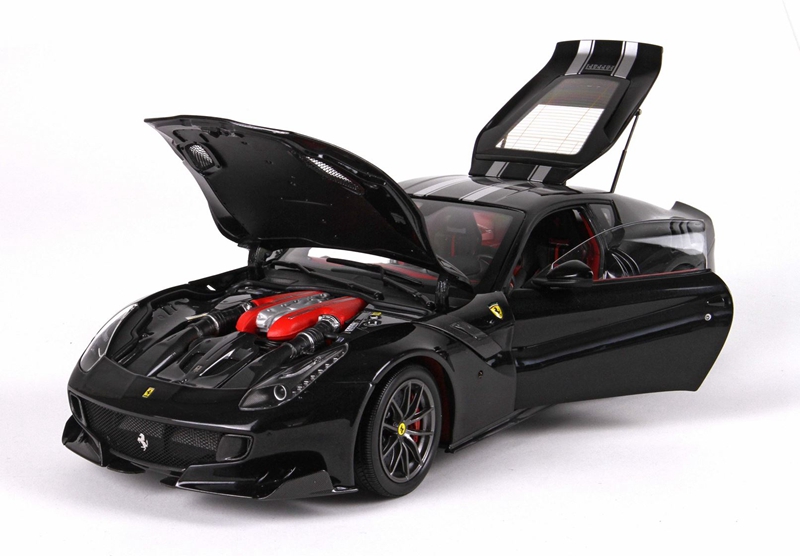 1:18 BBR法拉利Ferrari F12 TDF 2015合金全开仿真汽车模型摆件 - 图1