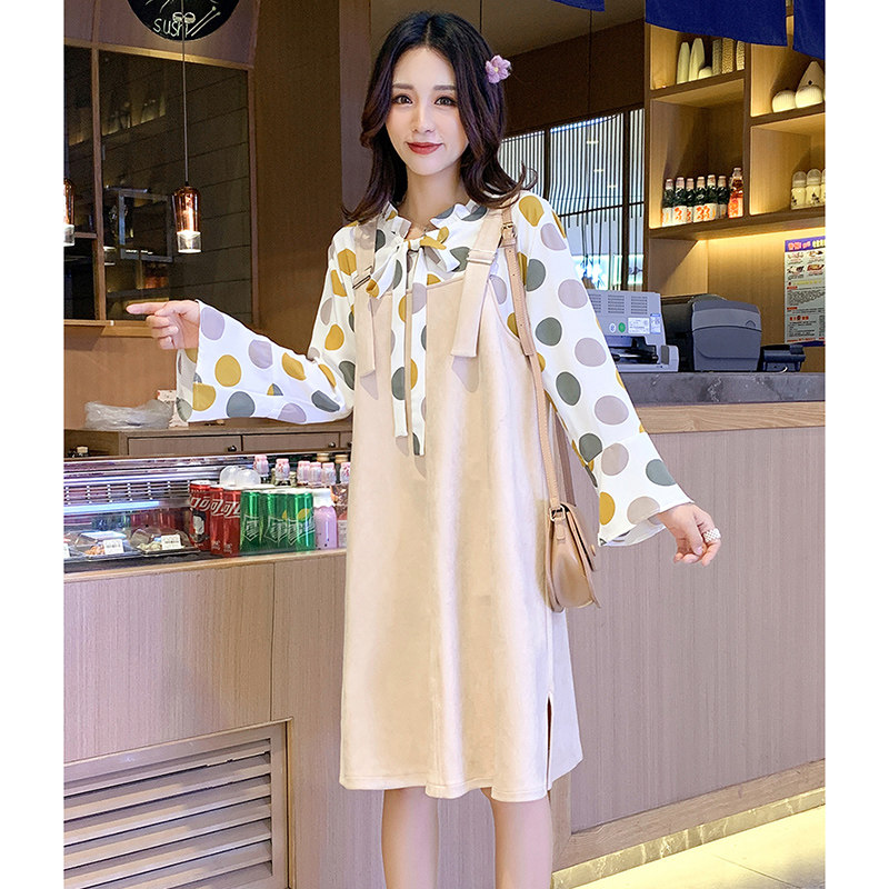 孕妇秋装2020潮妈外出时尚款连衣裙 宝朵儿连衣裙