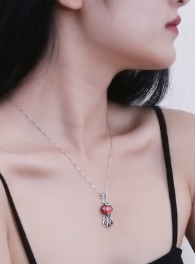 s925红色锆石银锁复古气质项链