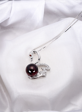 天鹅复古时尚风红色石榴石锁骨链