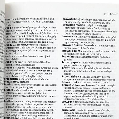 华研原版 柯林斯英语词典 英文原版 Collins English Dictionary Essential 英文版字典工具书 进口原版英语书籍 - 图2