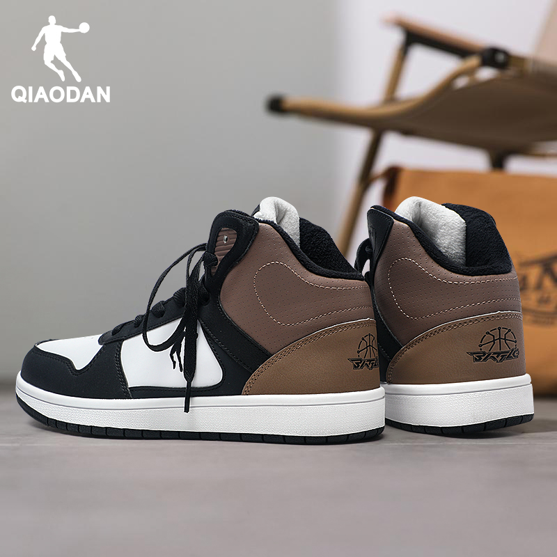 乔丹AJ男鞋板鞋秋季加绒保暖休闲棉鞋官方正品防水经典高帮板鞋男 - 图1