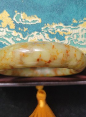 辽宁天然岫玉藏红花宽条贵妃镯厚墩墩手镯圈口54一图一物包邮