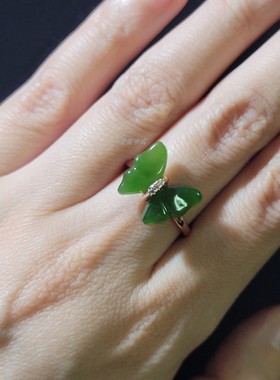 天然国标和田玉碧玉蝴蝶戒指可调节活圈口含国检证书一物一图一拍