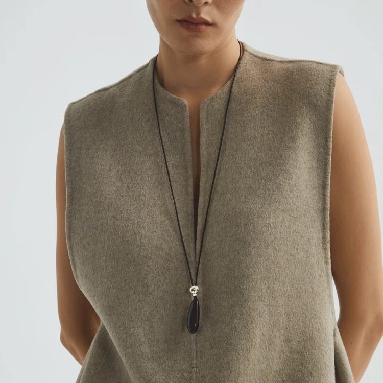 水滴黑玛瑙吊坠项链日韩简约个性冷淡风简约百搭潮流绳子长毛衣链,淘宝优惠券,粉丝福利购,淘宝优惠卷