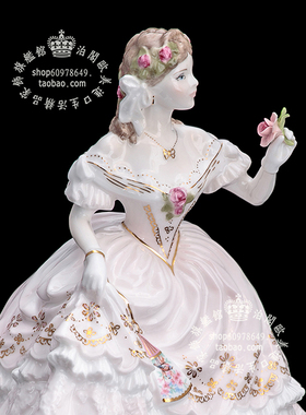 英RoyalWorcester仕女骨瓷摆件