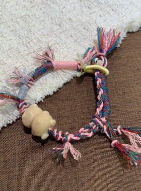 原创设计象牙果草莓熊双层编织手绳小众夏季流行风小众饰品礼物