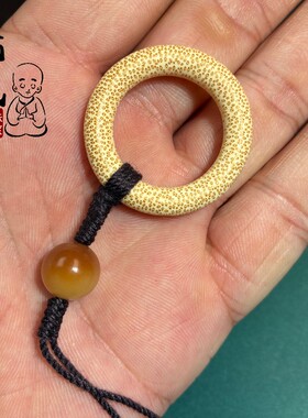 手提指天然金丝竹纹圆环吊坠