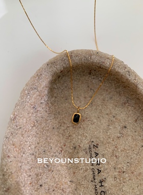 黑玛瑙方块项链钛钢女气质时尚