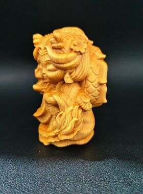 崖柏木雕新款雕刻龙女摆件把玩瑞兽麒麟文玩手把家居装饰工艺品