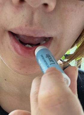 现货新西兰新品父情节AlpineSlik绵羊油水润唇膏SPF15江浙沪包邮