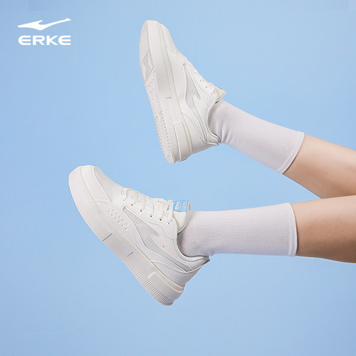 鸿星尔克板鞋女鞋小白鞋惊鸿春秋新款厚底增高白色休闲运动鞋子女 - 图0