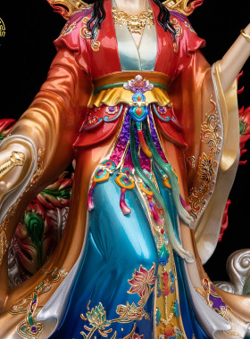 黄铜彩绘九天圣母娘娘神像摆件