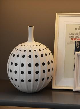 简约高级感黑白软装摆件