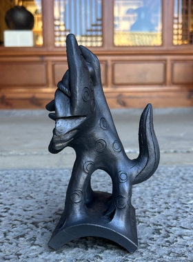剑川黑陶董月畅黑陶瓦猫摆件