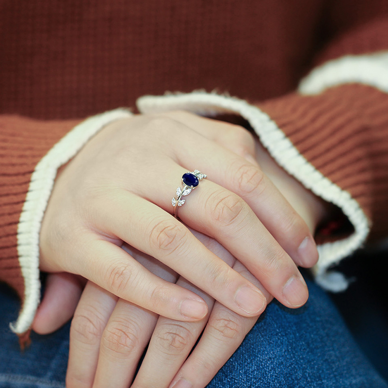 cb 1.23克拉蓝宝石925银围镶女戒 gemstoneking海外戒指/指环