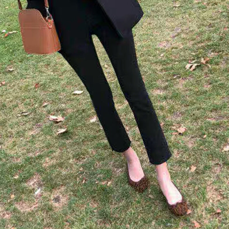  冰雪丹尼牛仔裤