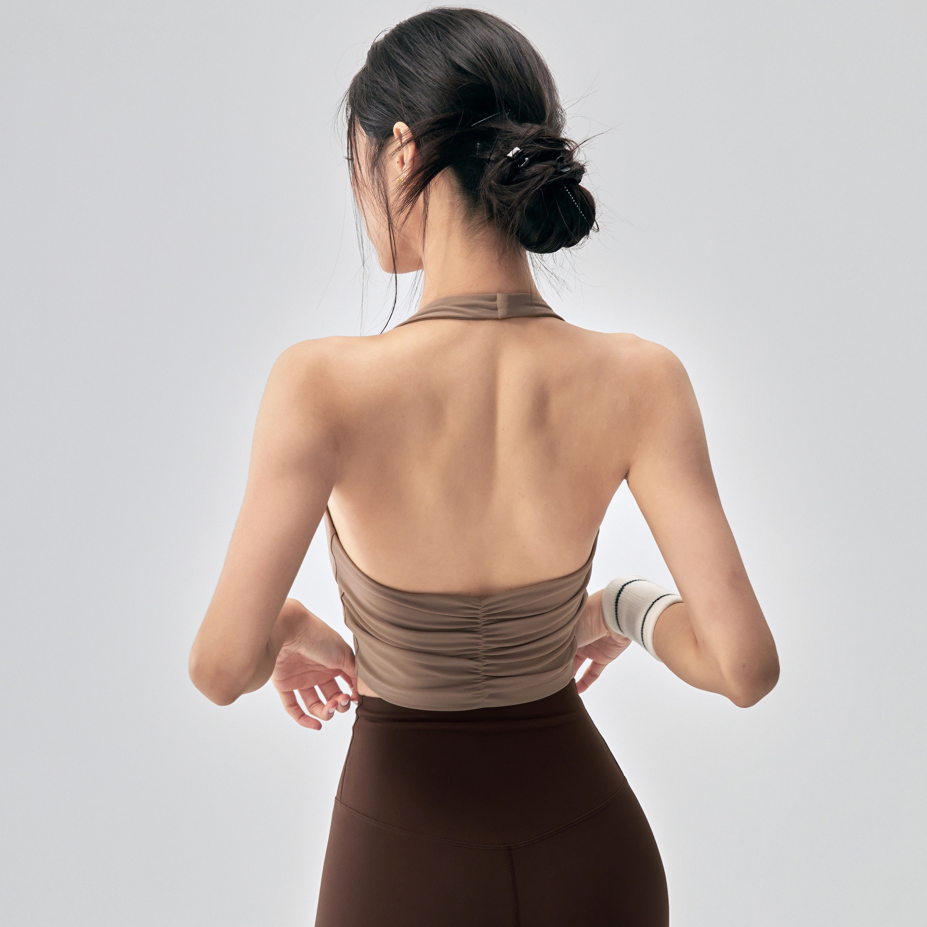 挂脖瑜伽背心女带胸垫透气显瘦运动内衣外穿普拉提训练服早秋新款,淘宝优惠券,粉丝福利购,淘宝优惠卷