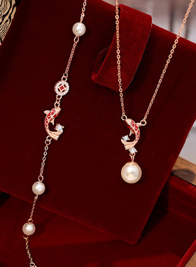 原创珍珠锦鲤手链女国潮复古新中式年年有鱼手串新年马年钱币手饰