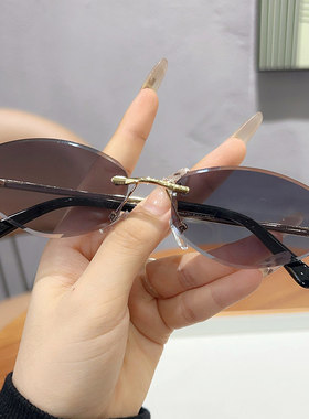 墨镜男防紫外线强光开车飞行员太阳镜显脸小复古2026新款潮女街拍