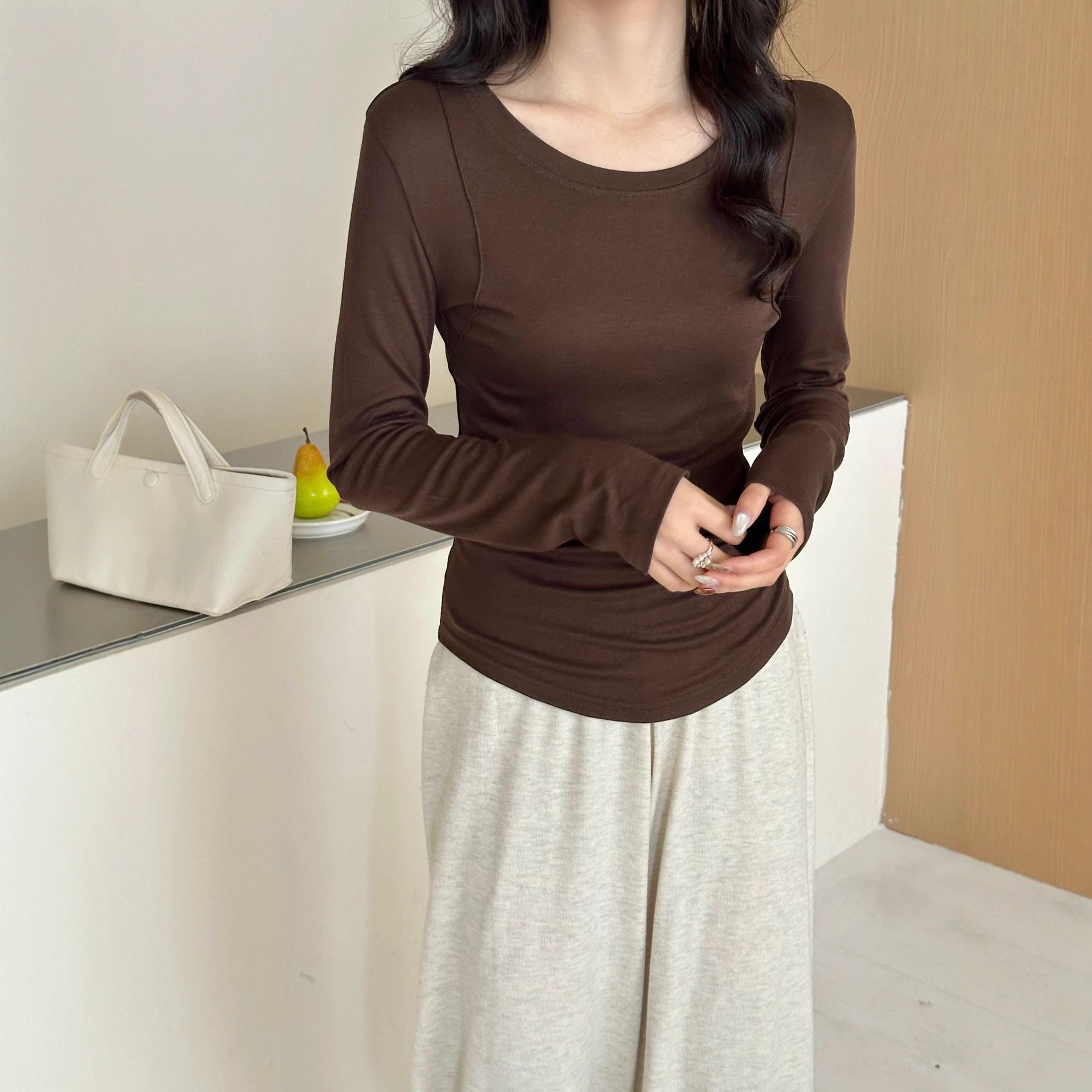 2025秋冬辣妹风莱赛尔亲肤修身显瘦长袖恤内搭醋酸绒打底衫女,淘宝优惠券,粉丝福利购,淘宝优惠卷