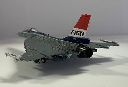 S14 1/144 美国空军 F16XL战斗机 F-16XL XL-1原型75-0749 合金 - 图0